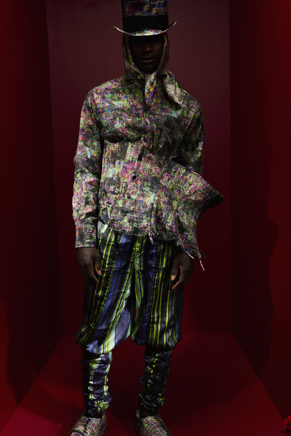 Model wearing Aalto University graduate collection