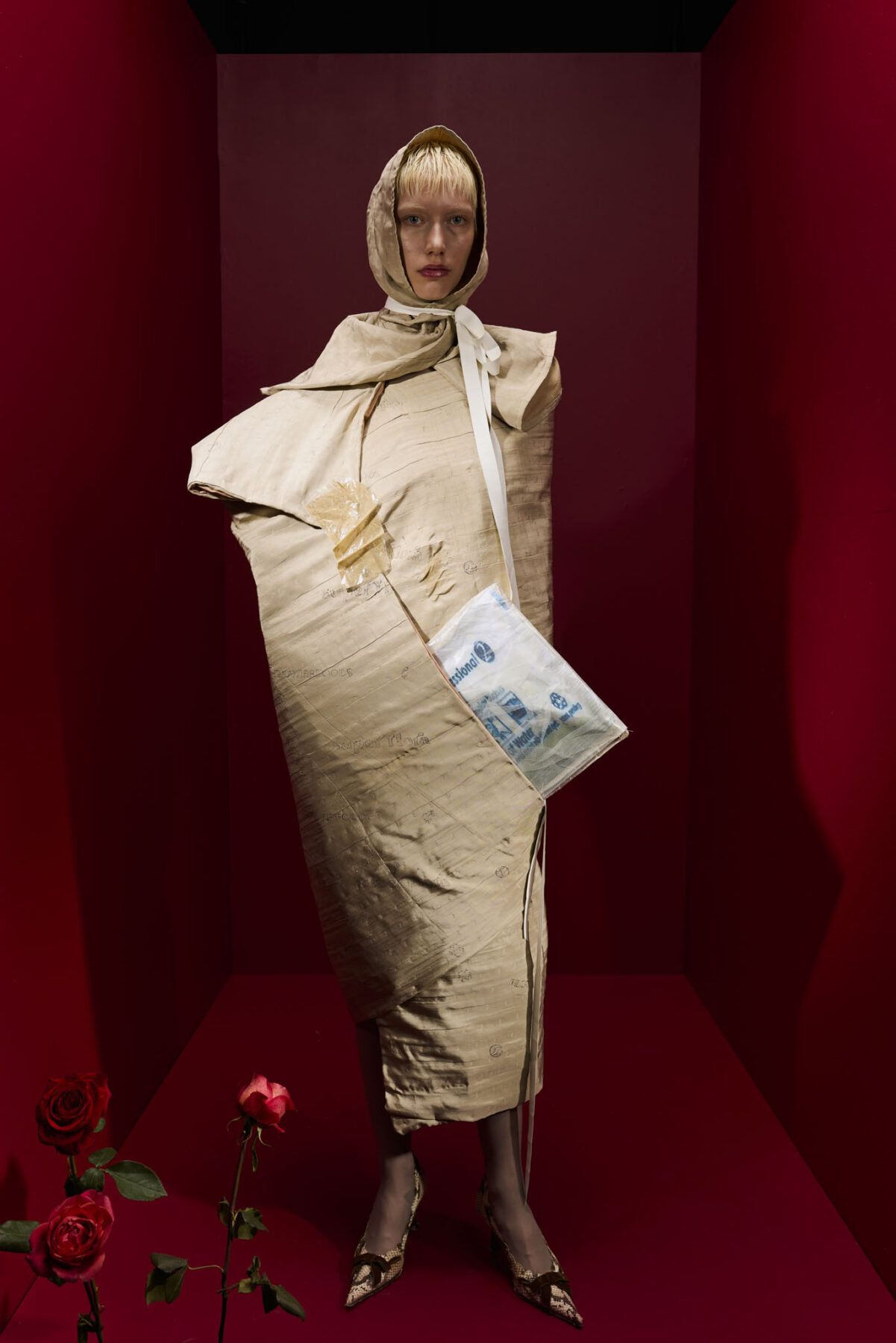 Model wearing Aalto University graduate collection